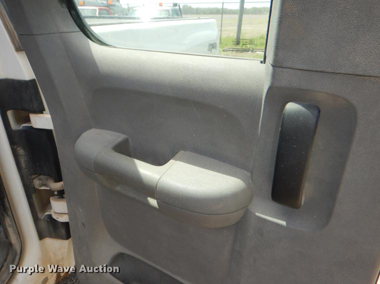 image for item DG1158 2007 Chevrolet Silverado 1500 Ext. Cab pickup truck