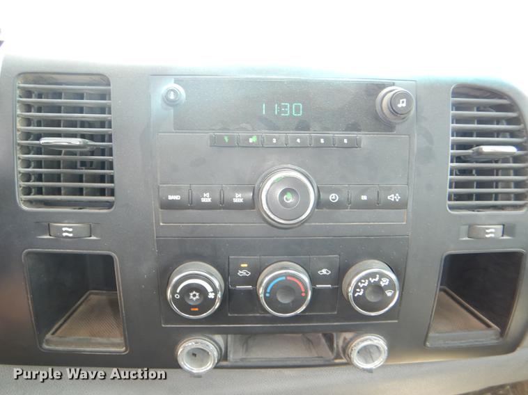 image for item DG1158 2007 Chevrolet Silverado 1500 Ext. Cab pickup truck