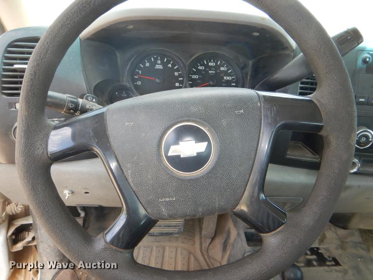 image for item DG1158 2007 Chevrolet Silverado 1500 Ext. Cab pickup truck