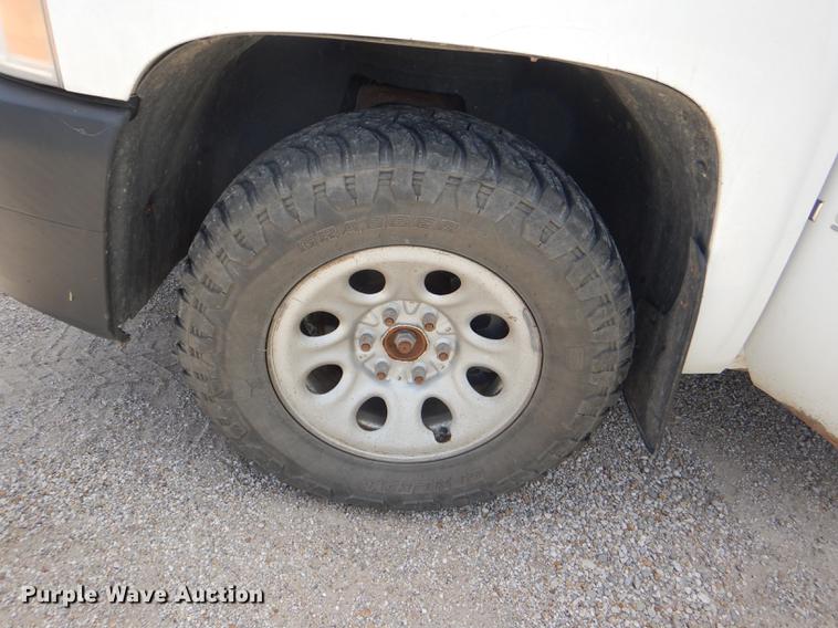 image for item DG1158 2007 Chevrolet Silverado 1500 Ext. Cab pickup truck