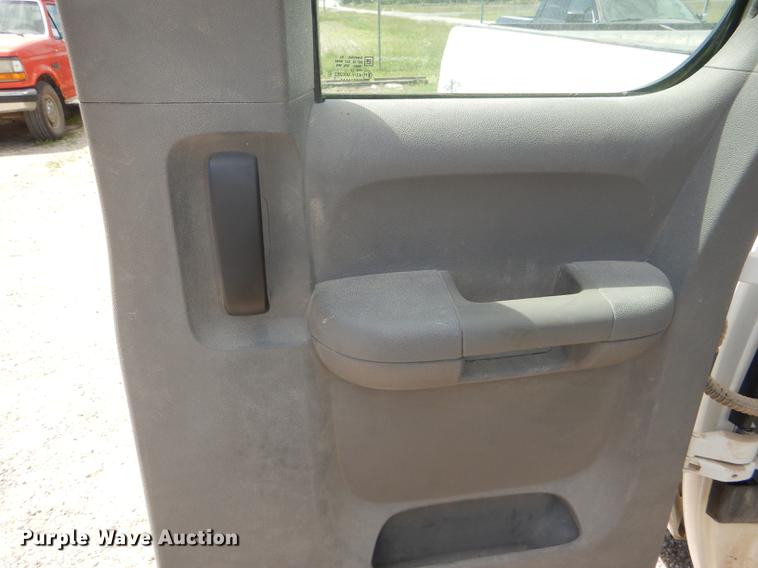 image for item DG1158 2007 Chevrolet Silverado 1500 Ext. Cab pickup truck