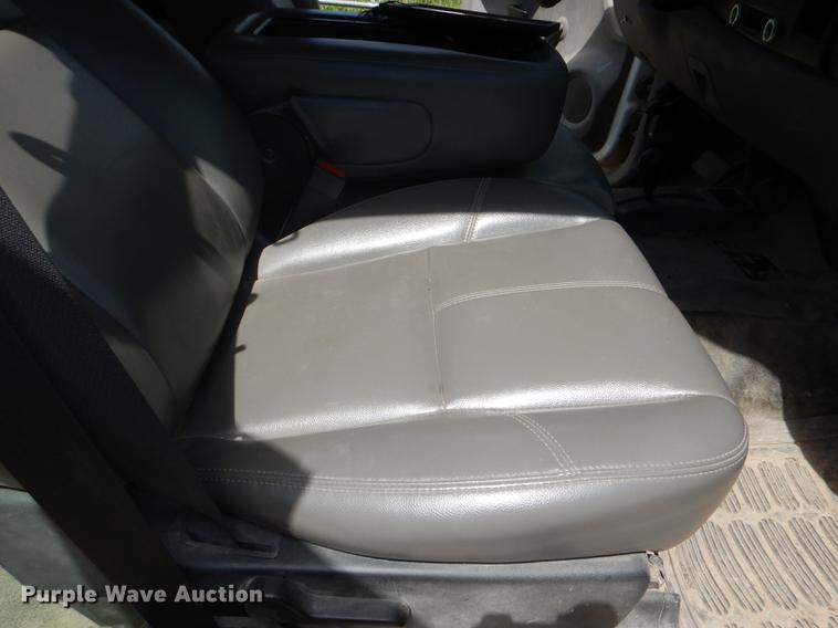 image for item DG1158 2007 Chevrolet Silverado 1500 Ext. Cab pickup truck