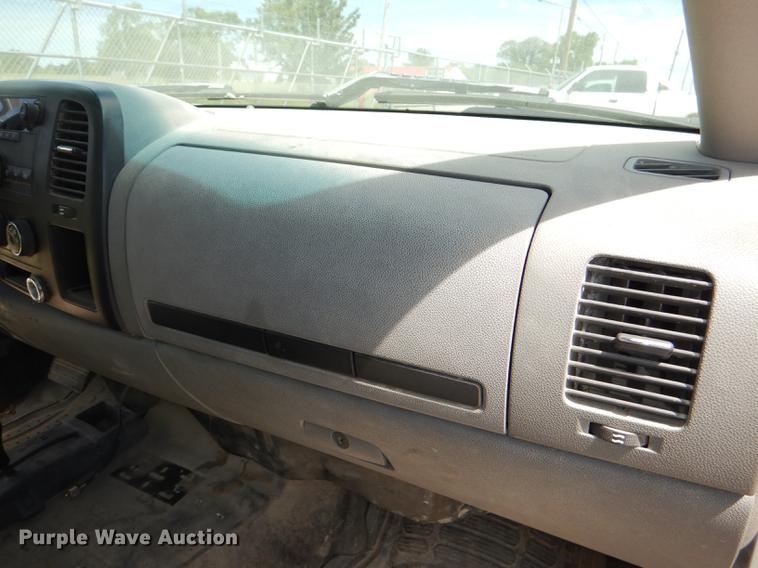 image for item DG1158 2007 Chevrolet Silverado 1500 Ext. Cab pickup truck