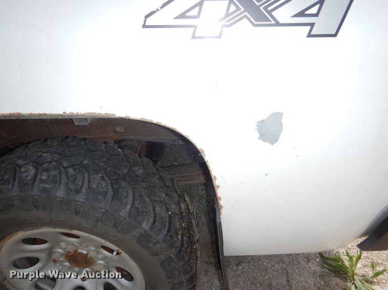 image for item DG1158 2007 Chevrolet Silverado 1500 Ext. Cab pickup truck