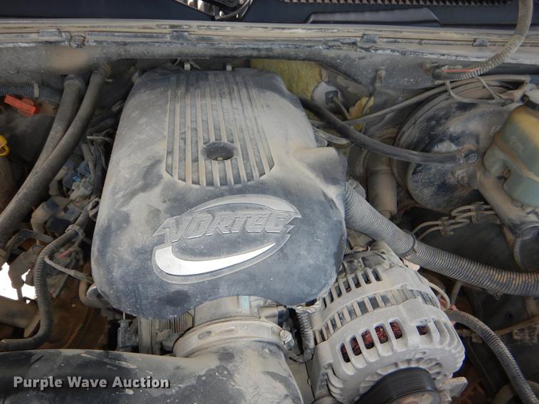 image for item DG1159 2001 Chevrolet Silverado 1500 pickup truck