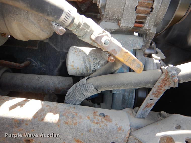 image for item DG1164 1997 International 4900 dump truck