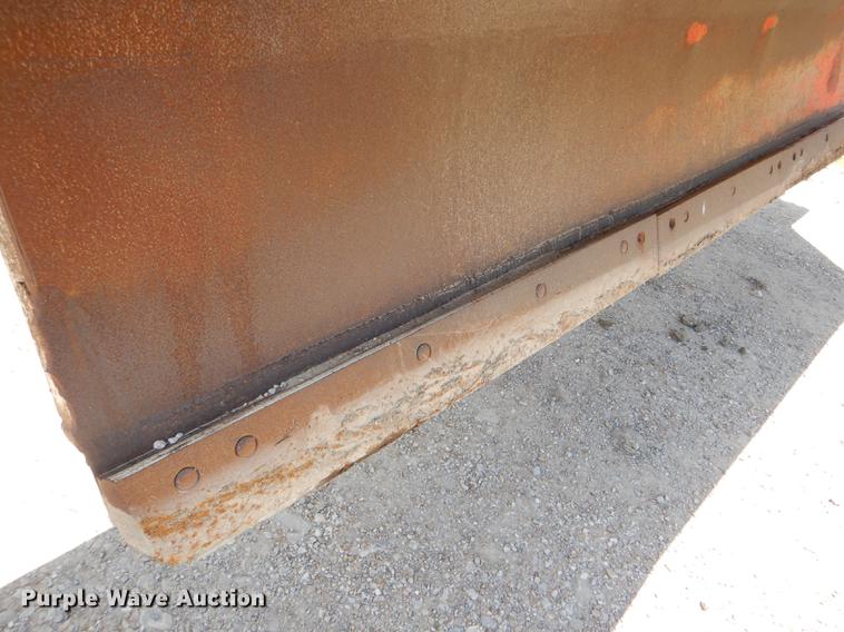 image for item DG1164 1997 International 4900 dump truck