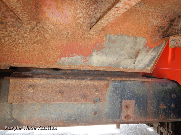 image for item DG1164 1997 International 4900 dump truck