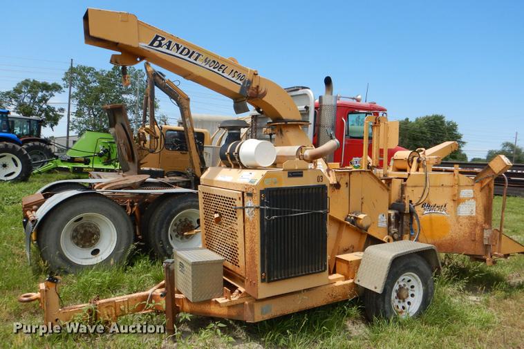 image for item DG1165 2003 Bandit 1590 wood chipper