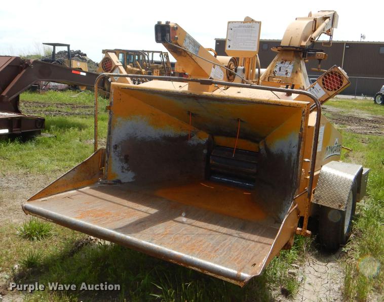 image for item DG1165 2003 Bandit 1590 wood chipper