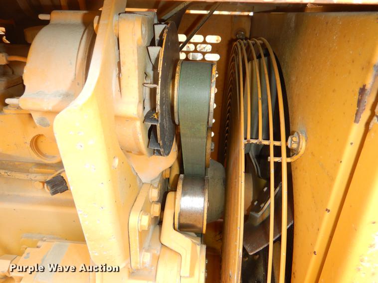 image for item DG1165 2003 Bandit 1590 wood chipper