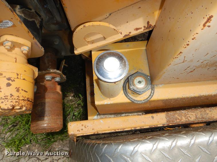 image for item DG1165 2003 Bandit 1590 wood chipper