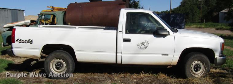 image for item DG1199 1998 Chevrolet K1500 pickup truck