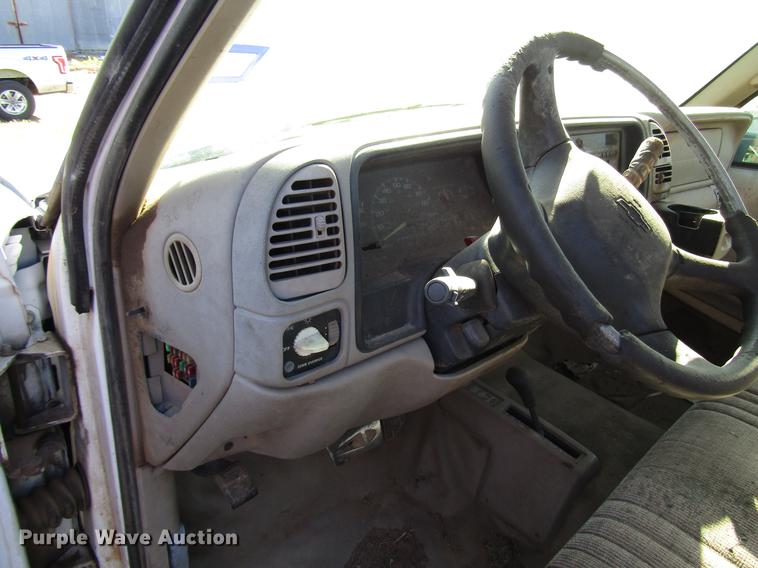 image for item DG1199 1998 Chevrolet K1500 pickup truck