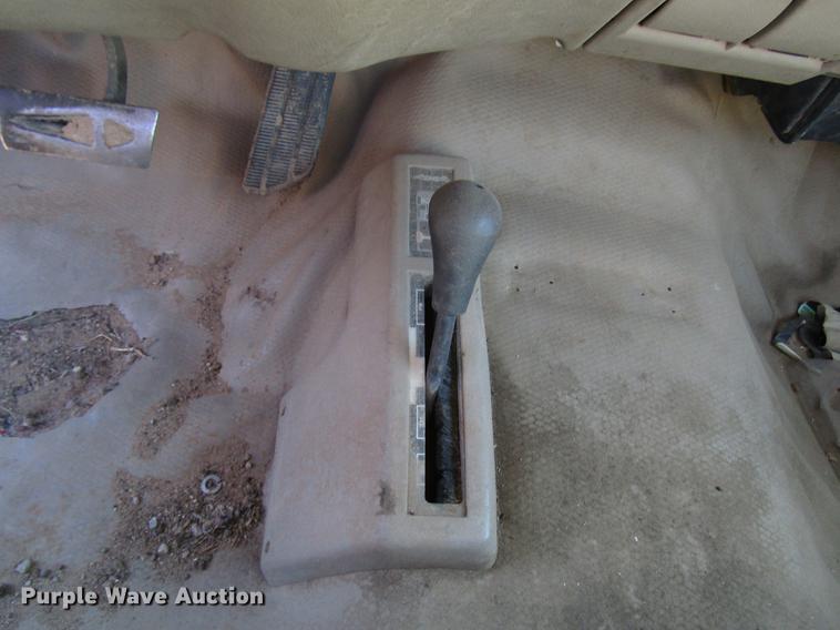 image for item DG1199 1998 Chevrolet K1500 pickup truck