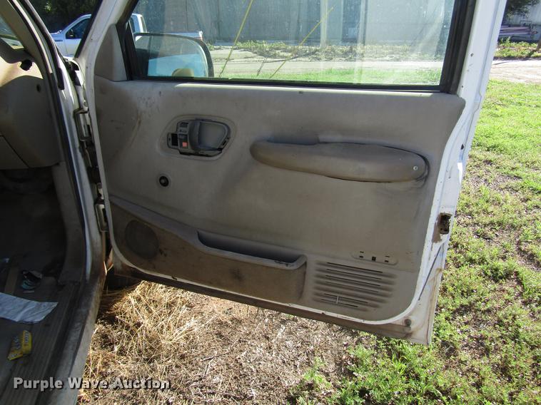 image for item DG1199 1998 Chevrolet K1500 pickup truck