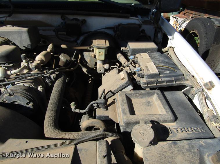 image for item DG1199 1998 Chevrolet K1500 pickup truck