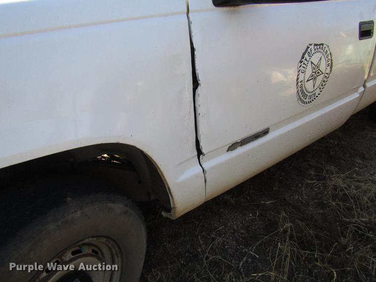 image for item DG1199 1998 Chevrolet K1500 pickup truck