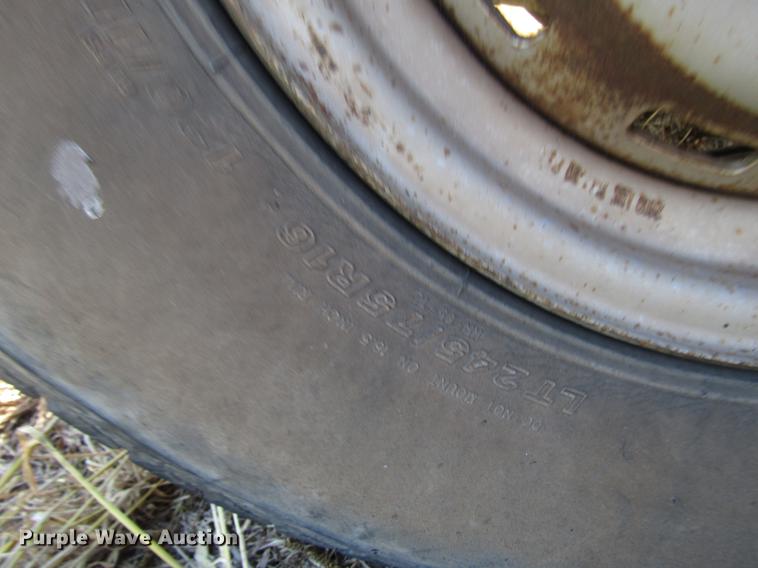 image for item DG1199 1998 Chevrolet K1500 pickup truck