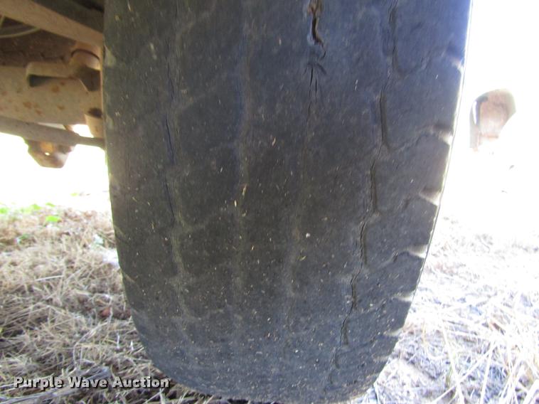 image for item DG1199 1998 Chevrolet K1500 pickup truck