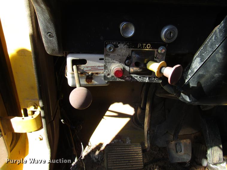 image for item DG1200 1986 International 1754 dump truck