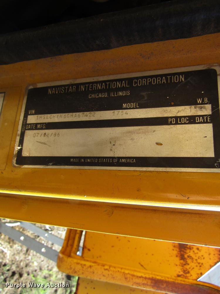 image for item DG1200 1986 International 1754 dump truck