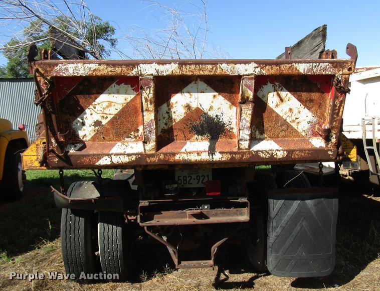 image for item DG1201 1984 Chevrolet C60 dump truck