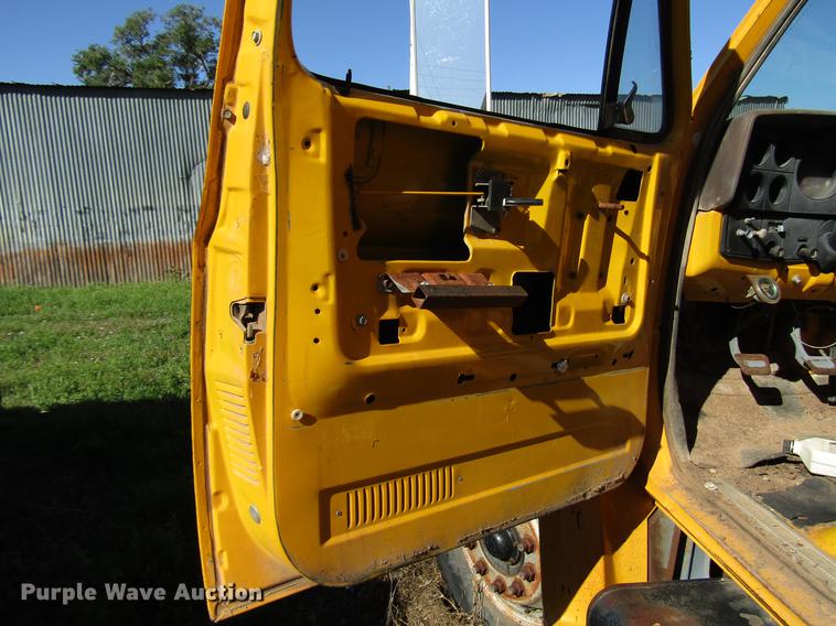 image for item DG1201 1984 Chevrolet C60 dump truck