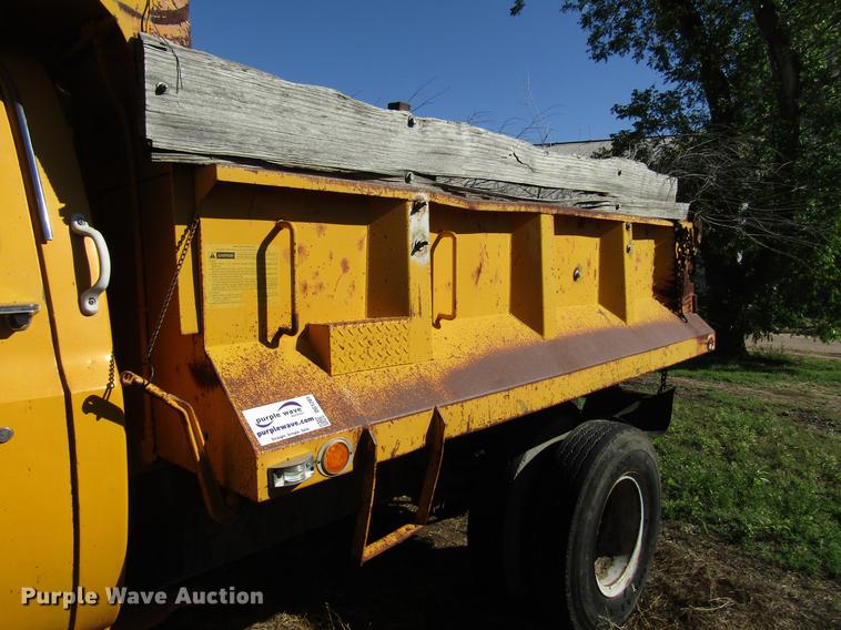 image for item DG1201 1984 Chevrolet C60 dump truck