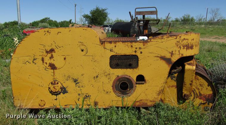 image for item DG1205 Ferguson double drum roller