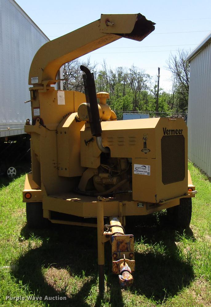 image for item DG1208 1992 Vermeer 1250BC wood chipper