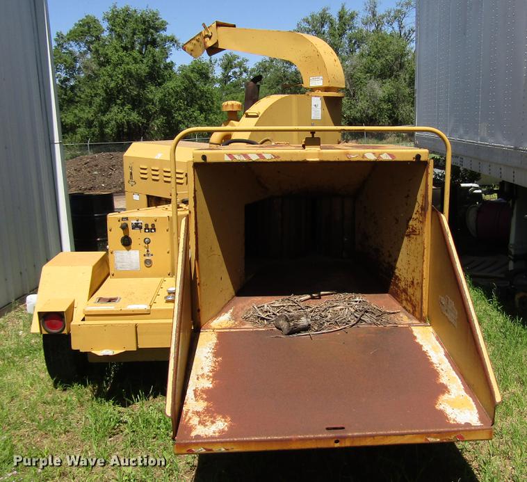 image for item DG1208 1992 Vermeer 1250BC wood chipper