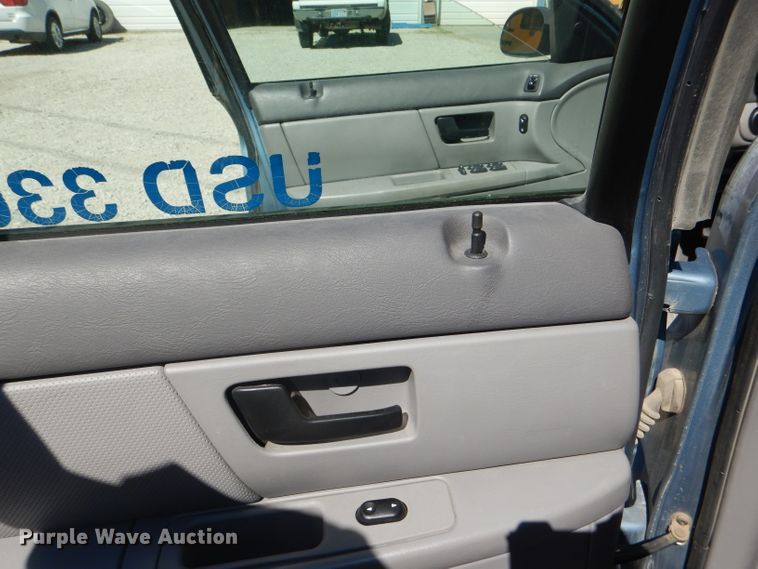 image for item DG4752 2005 Ford Taurus SE