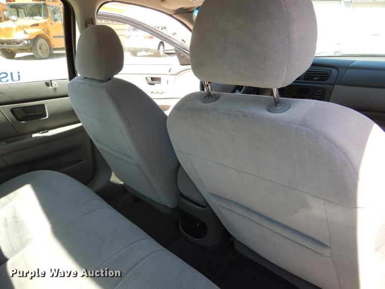 image for item DG4752 2005 Ford Taurus SE