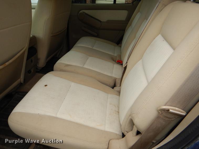 image for item DG4756 2009 Ford Explorer SUV