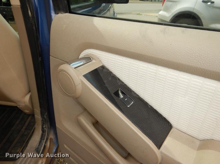 image for item DG4756 2009 Ford Explorer SUV