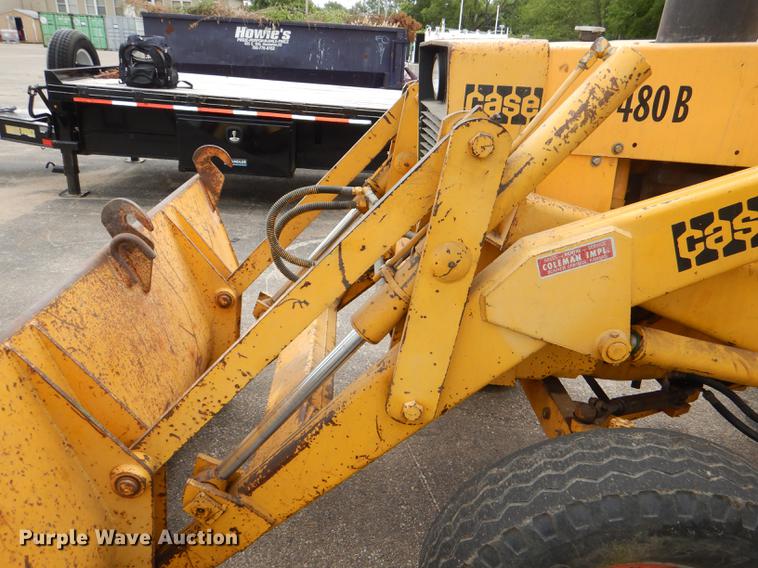 image for item DG4758 Case 480B backhoe