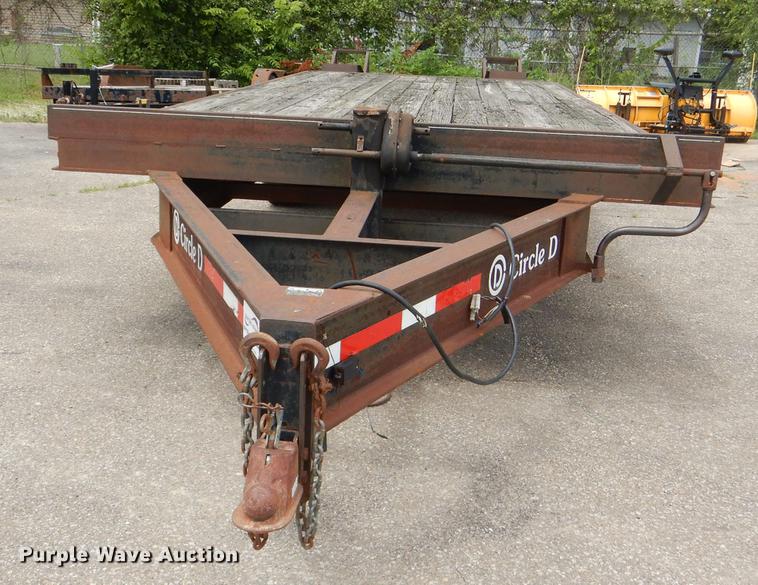 image for item DG4762 2000 Circle D 25BHFB equipment trailer