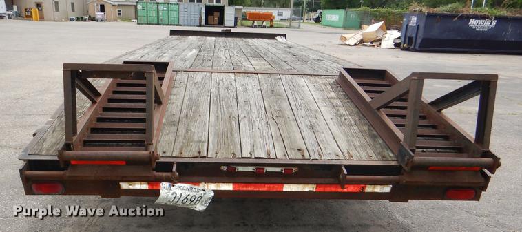 image for item DG4762 2000 Circle D 25BHFB equipment trailer