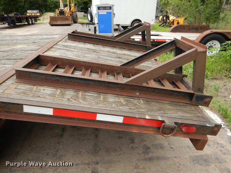 image for item DG4762 2000 Circle D 25BHFB equipment trailer