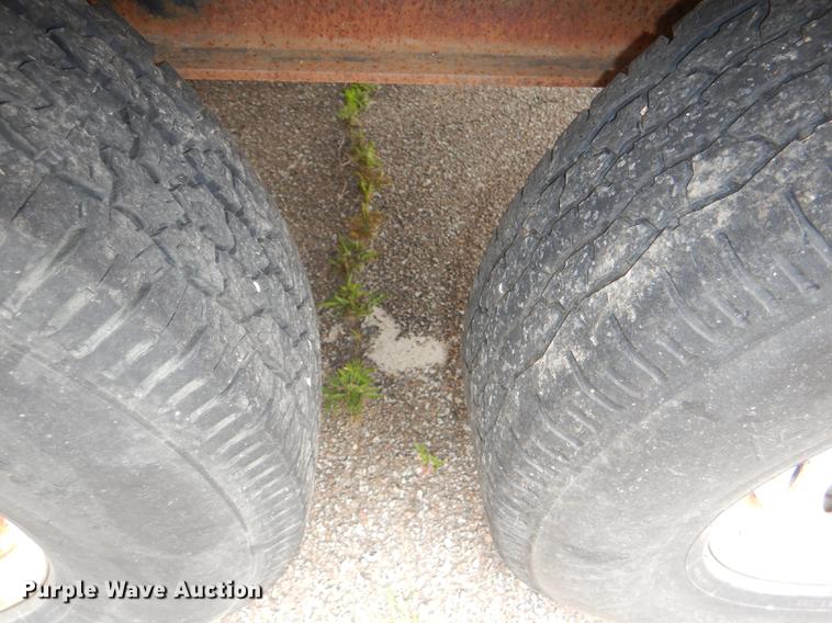 image for item DG4762 2000 Circle D 25BHFB equipment trailer