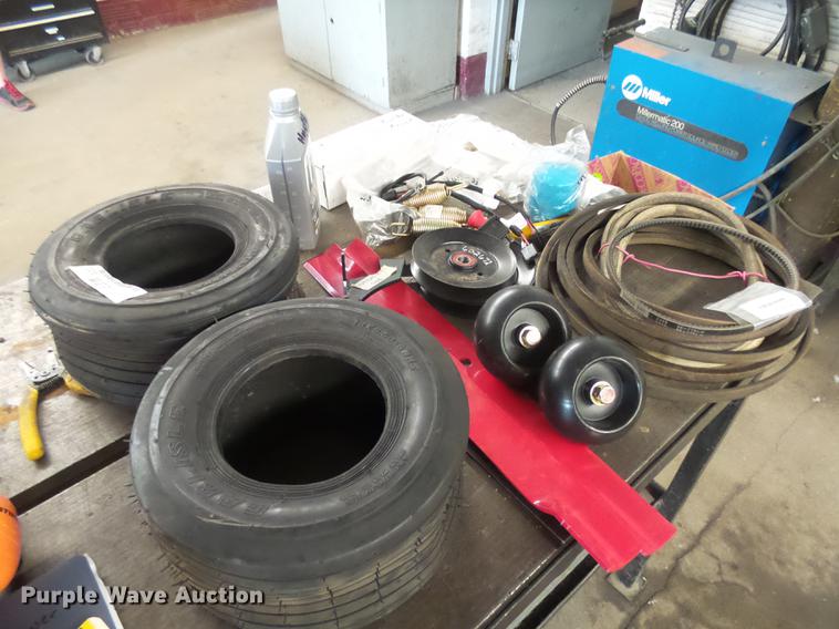 image for item DX9184 2009 Hustler Hustler Z ZTR lawn mower