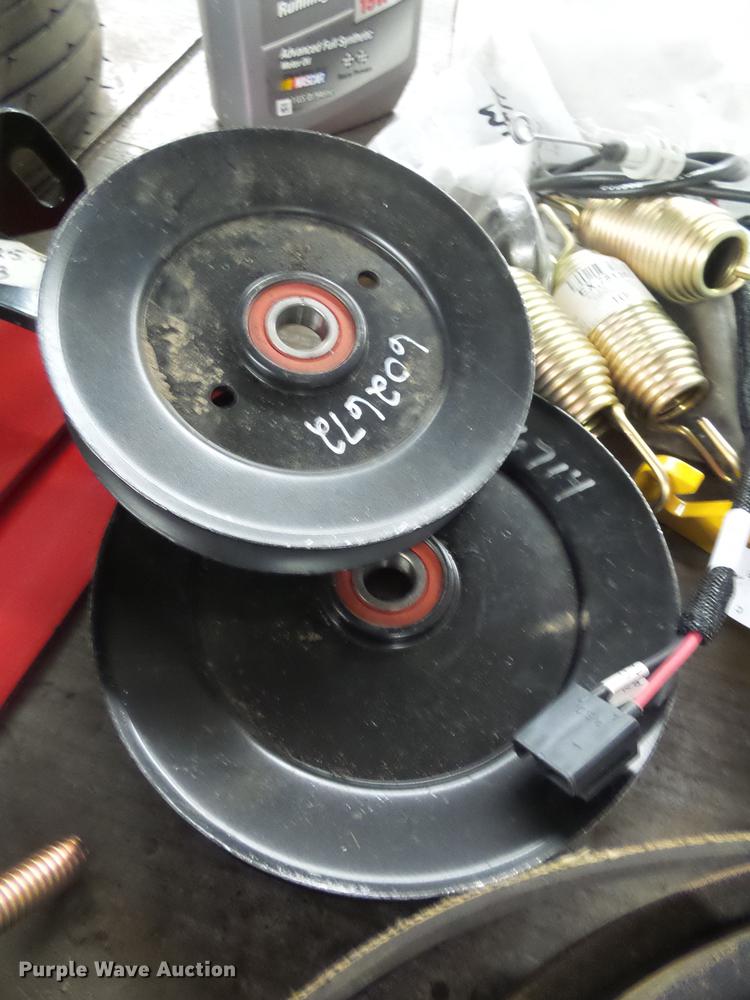 image for item DX9184 2009 Hustler Hustler Z ZTR lawn mower