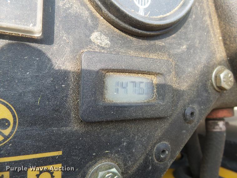 image for item DX9185 2010 Hustler Hustler Z ZTR lawn mower