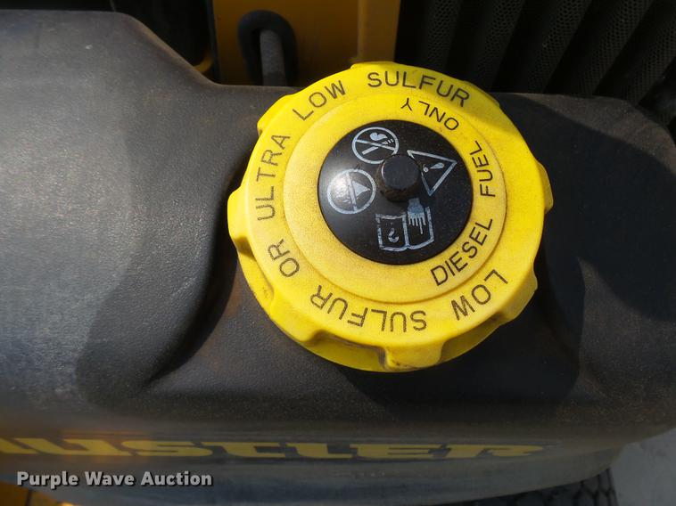 image for item DX9185 2010 Hustler Hustler Z ZTR lawn mower