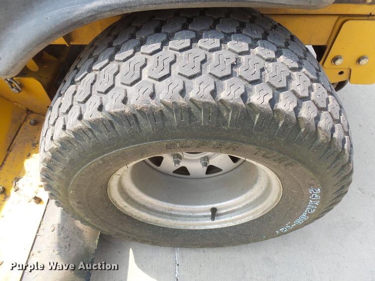 image for item DX9185 2010 Hustler Hustler Z ZTR lawn mower