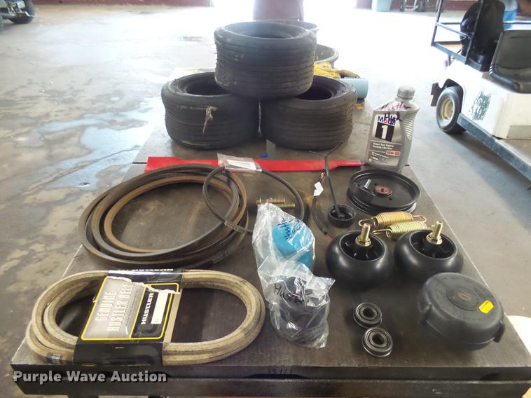 image for item DX9185 2010 Hustler Hustler Z ZTR lawn mower