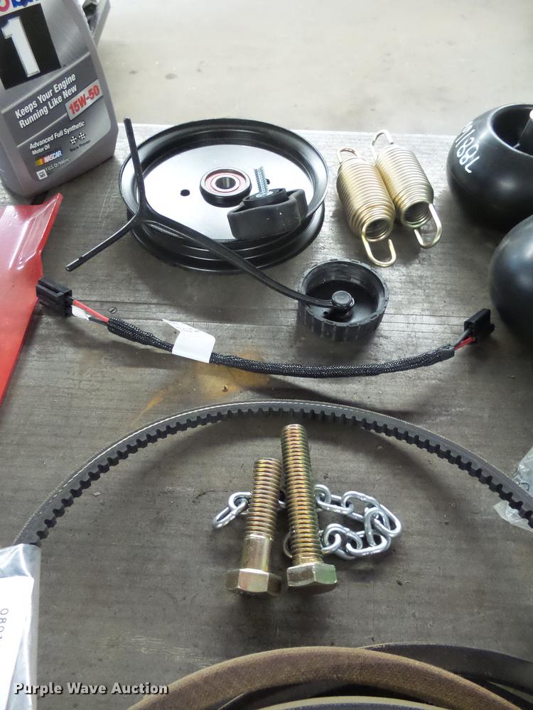 image for item DX9185 2010 Hustler Hustler Z ZTR lawn mower