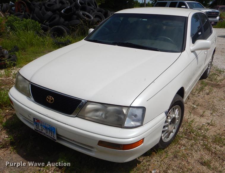 image for item ED9289 1997 Toyota Avalon