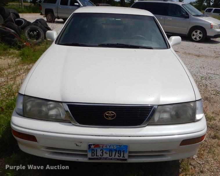image for item ED9289 1997 Toyota Avalon